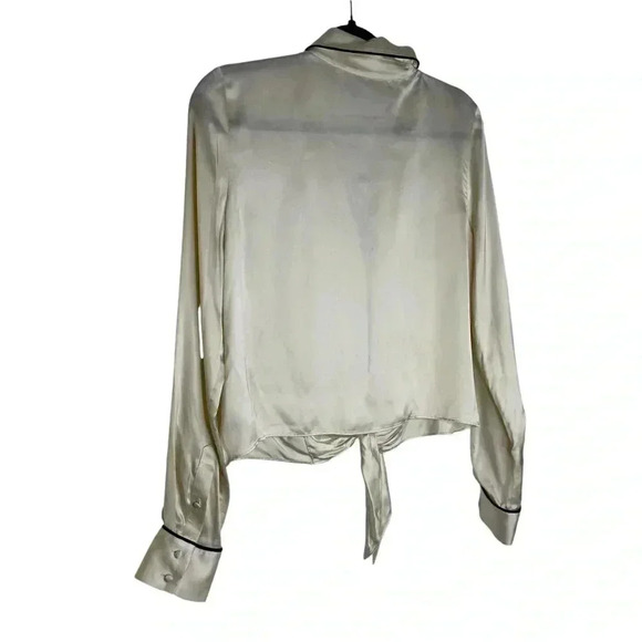 Aritzia Wilfred Tie Front Blouse Long Sleeve Silky  Beige Collar Size Small - Picture 9 of 9